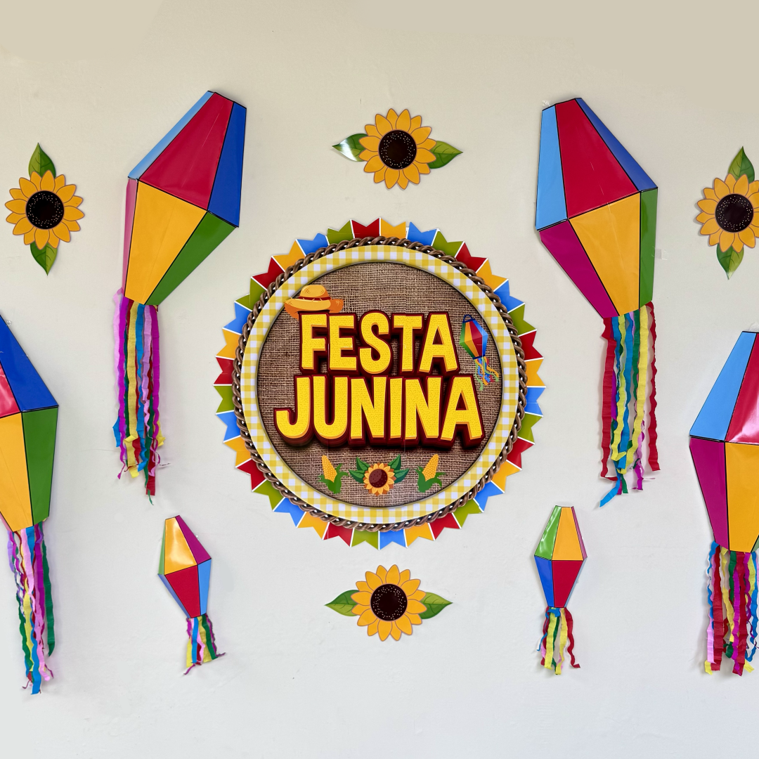 Painel balões 3D de festa junina