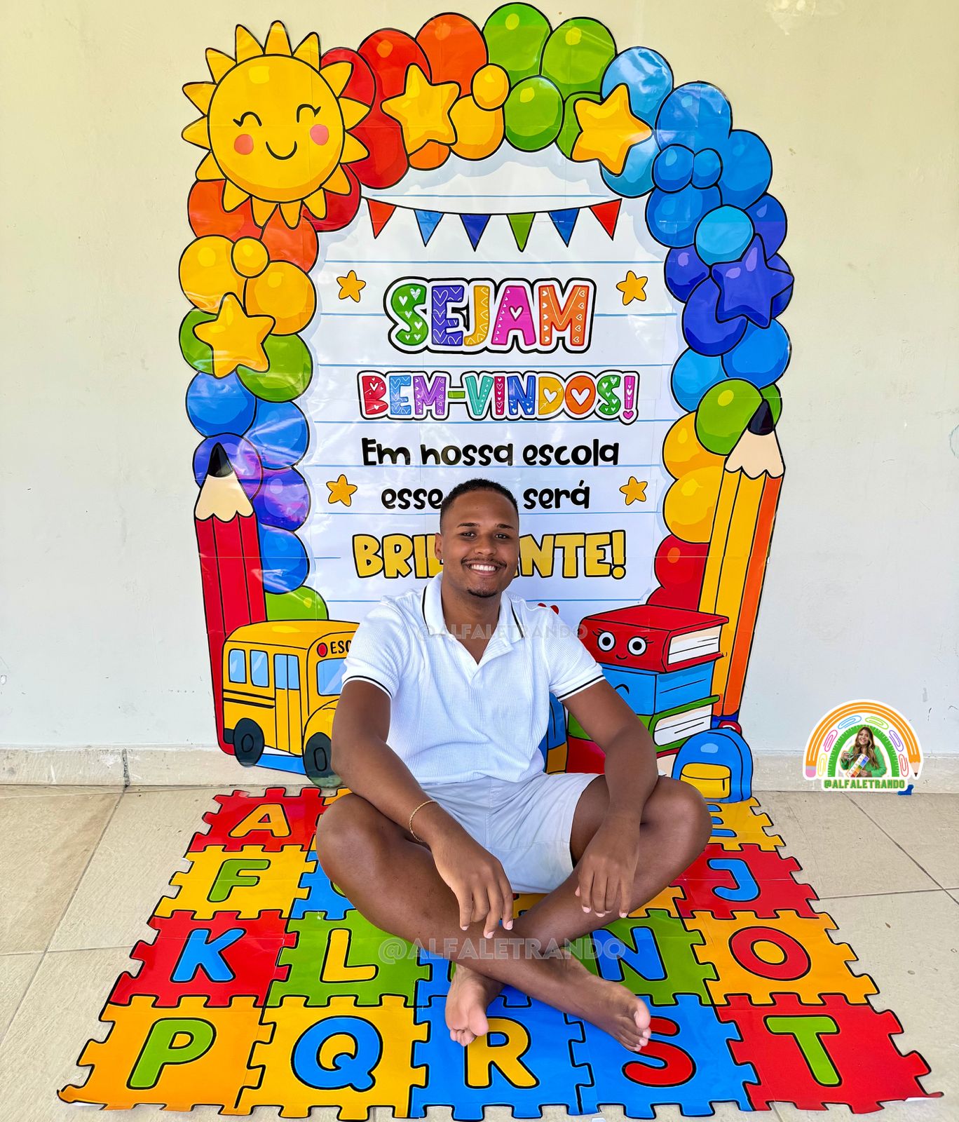 Painel 3D volta às aula com tapete lúdico - Imagem 4